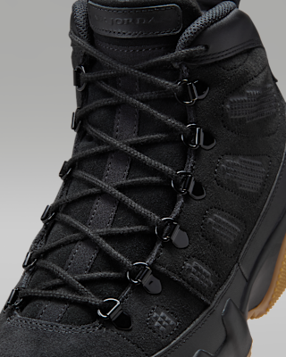 Air Jordan 9 Retro Boots. Nike IN
